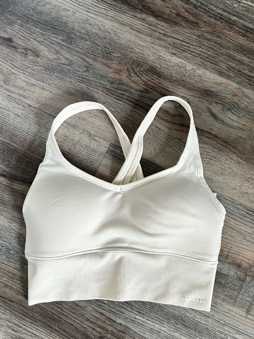 Victoria's Secret Cream Cross-Back Sports Bralette